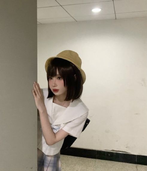 成人无码区免费a∨_高清电影观看