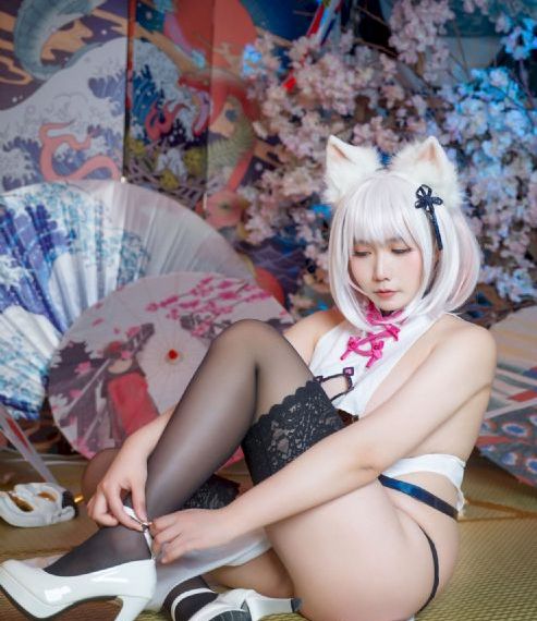 色女孩天天综合影院88_720免费全集观看