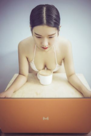 亚洲无播区播放一区_BD英语手机在线观看