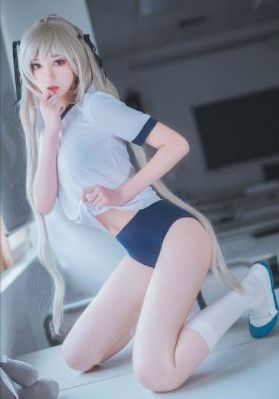 农村寡妇一级毛片特黄_字幕高清版在线播放